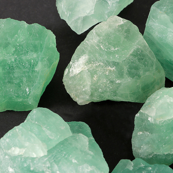 Alternative view of 天然水晶擴香石玻璃杯 - 綠水晶